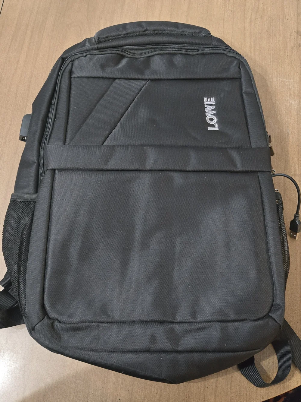 LOWE Black Everyday Laptop Backpack for Men